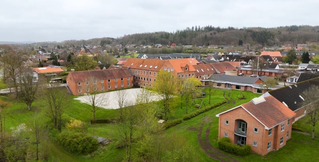 Skoler - omvendt betalingspligt på moms