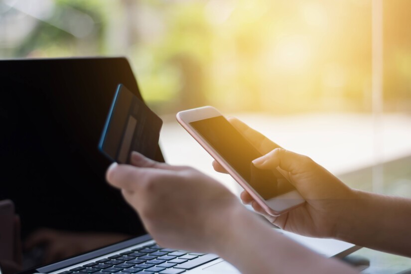 Moms: Salg via hjemmeside eller online platforme