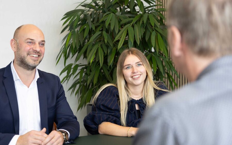 Lokalt kontor med et stærkt bagland