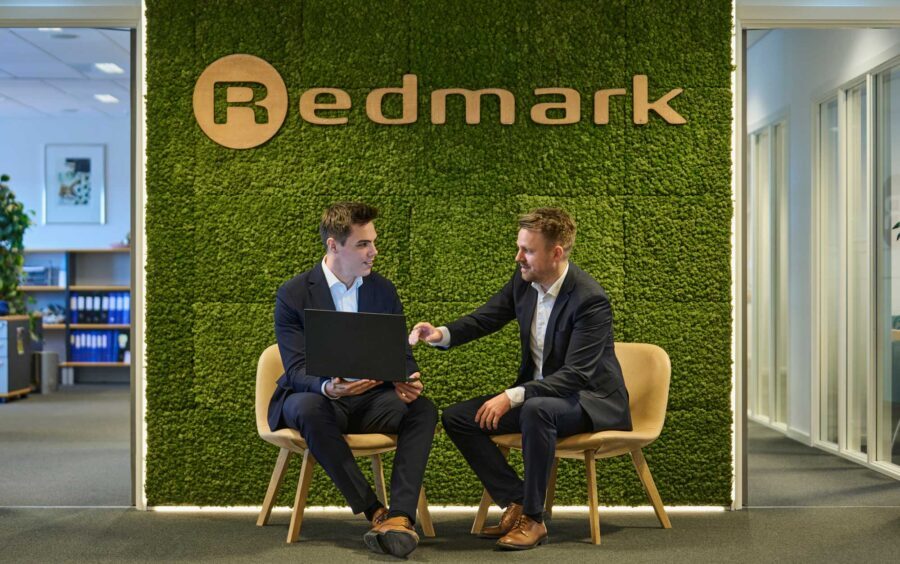 Lad bl.a. Redmark hjælpe dig med: